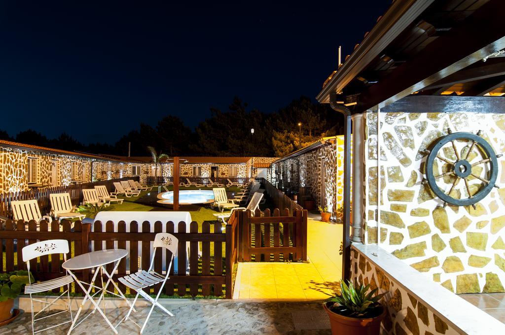 Northspot Hotel นาซาเร ภายนอก รูปภาพ